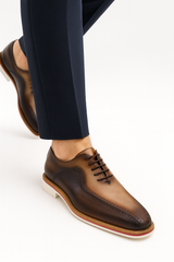 stylish-two-tone-brogue-oxford