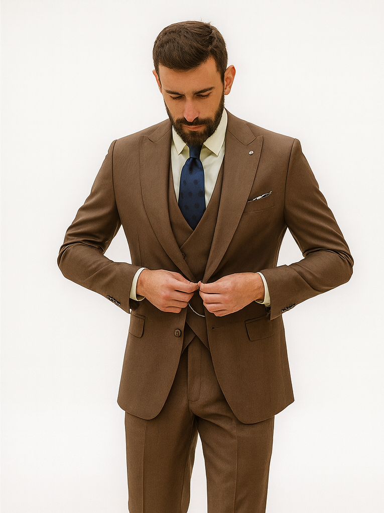 Classic Formal Brown Suit for Men – Vest & Chain 3-Piece Design