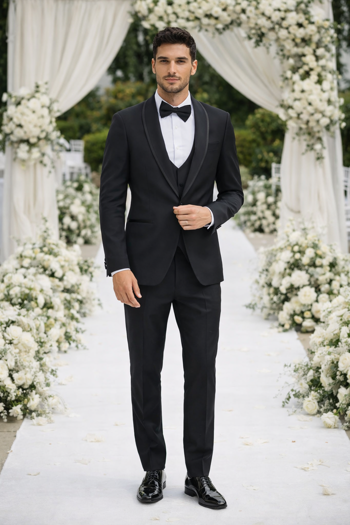 Mens Modern Fit Vested Shawl Tuxedo in Black with Black Trim
