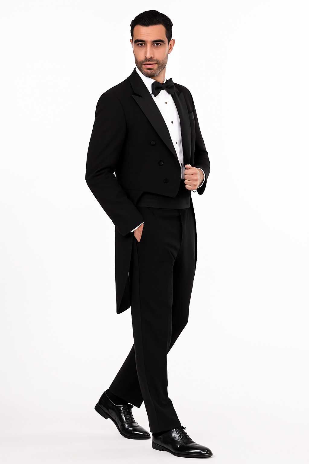 56 Men 56 Mens Modern Tail Tuxedo in Black