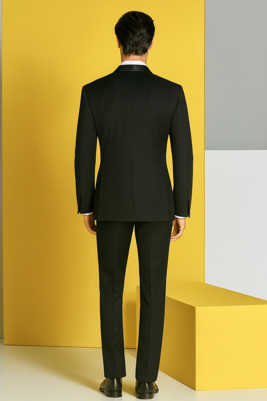 Mens Designer Slim Fit One Button Peak Tuxedo in Black - Mens Slim Fitted Tuxedo