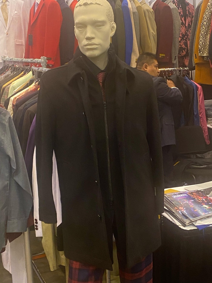 Mens Black Wool Overcoat  Classic Single-Breasted Winter Coat for Business and Formal Wear