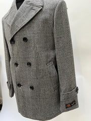 mens-grey-plaid-double-breasted-overcoat-with-black-faux-fur-collar-classic-winter-peacoat