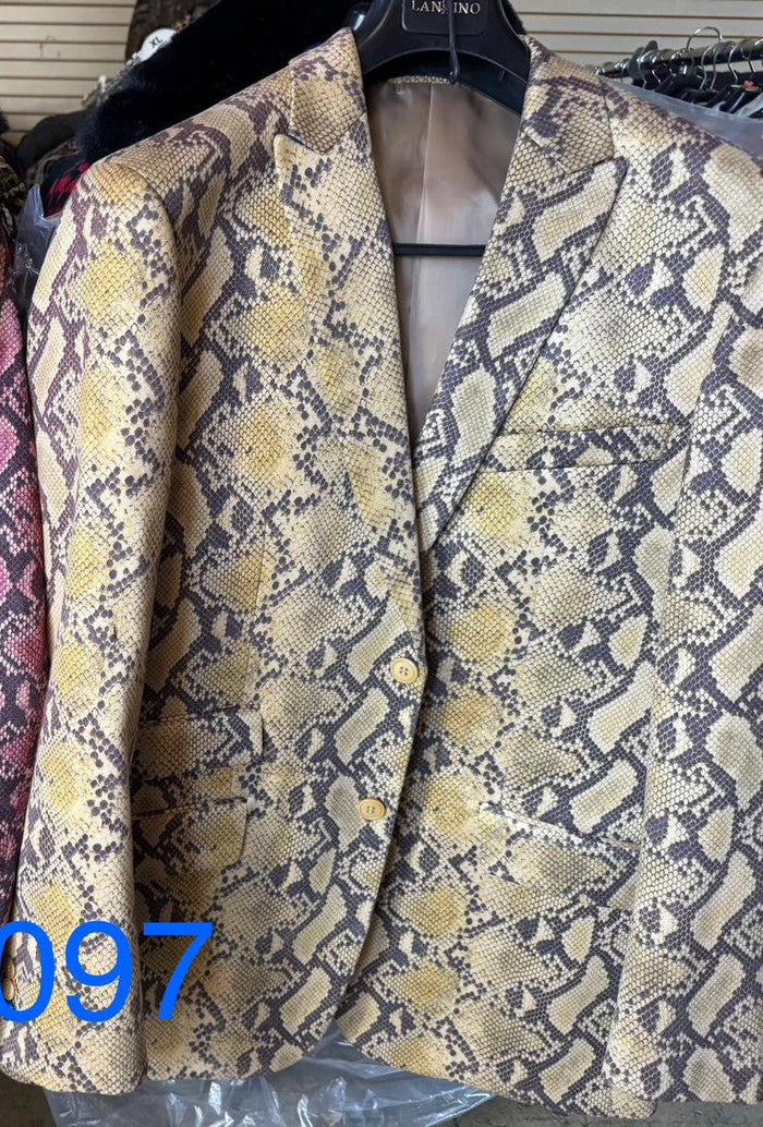 Mens Beige and Black Snakeskin Print Blazer  Alligator Crocodile Exotic Sking Sport Coat Jacket in Tan Camel Color
