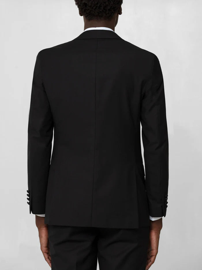 Black Peak Lapel Ticket Pocket Tuxedo