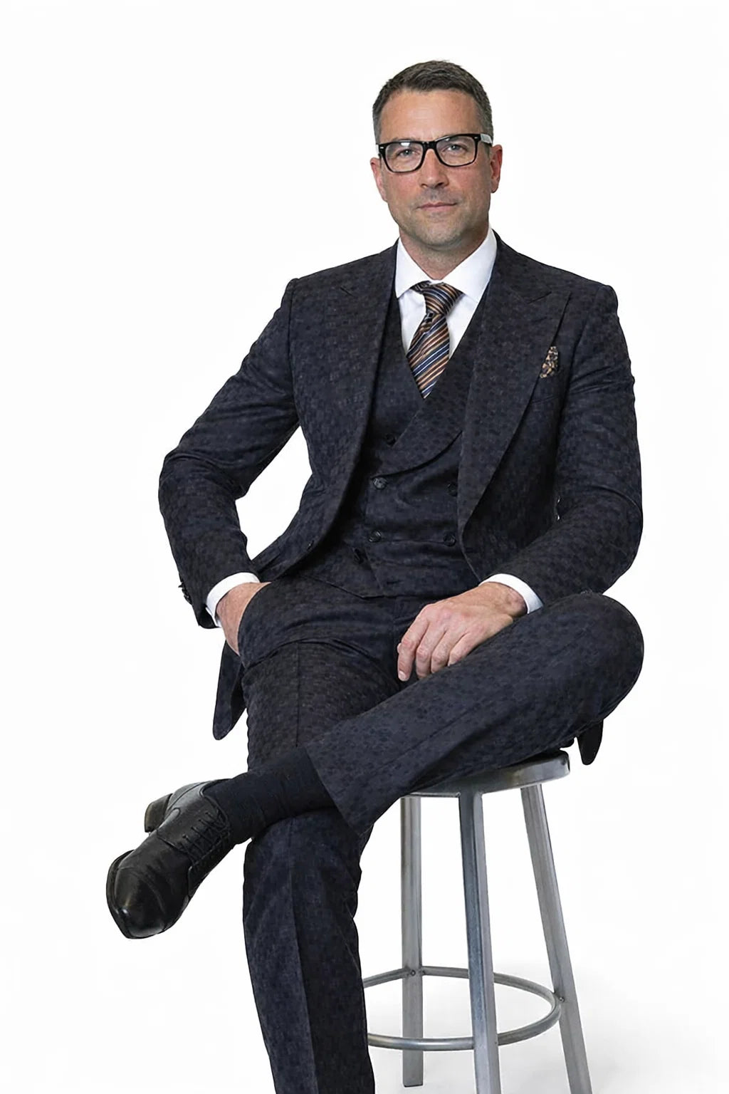 Statement Men’s 3-Piece 100% Wool Fashion Suit – Unique Checker Pattern