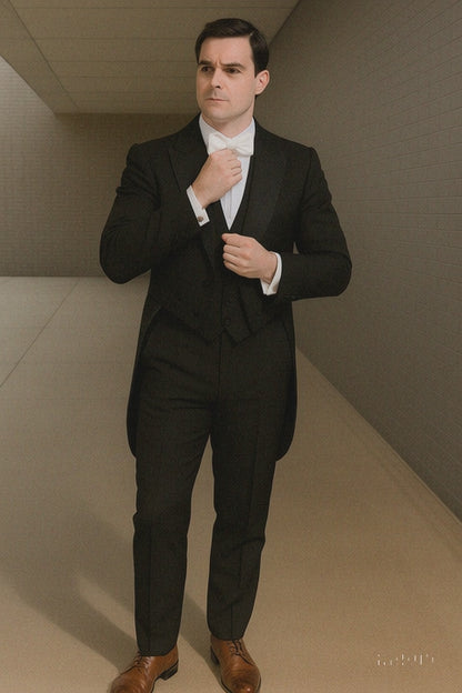 Mens Phantom of The Opera Tail Tuxedo Costume in Black