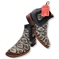 mens-quincy-wide-square-toe-ankle-boot-q82b1037