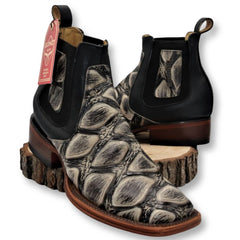 mens-quincy-wide-square-toe-ankle-boot-q82b1037