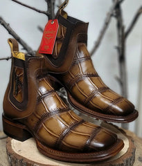 mens-quincy-alligator-print-square-toe-ankle-boots-tobacco