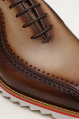 stylish-two-tone-brogue-oxford